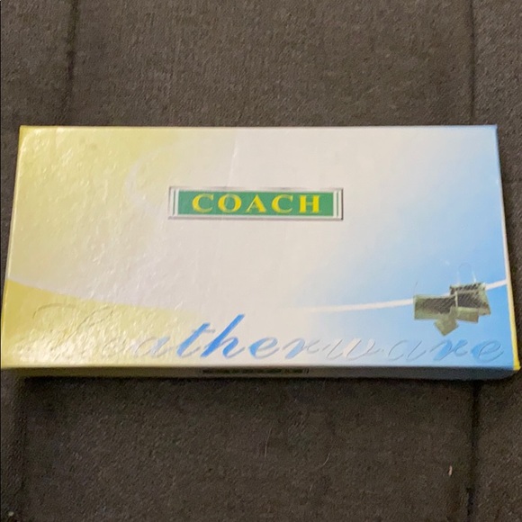 Black Coach Leather Wallet - Picture 2 of 5